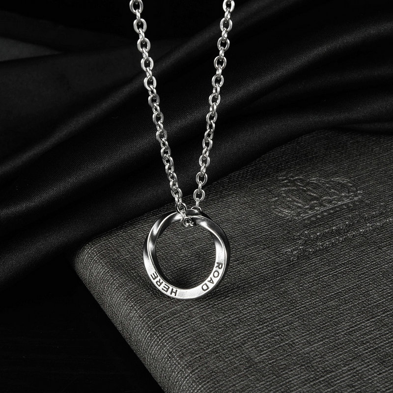 Colar Masculino com Pingente d - Men Accessories Pk avaliação e preço