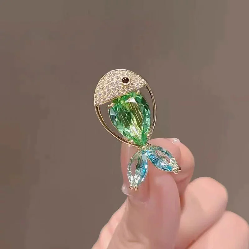 Requintado pequeno broche de p - Men'S Accessories Trends 2025 avaliação e preço