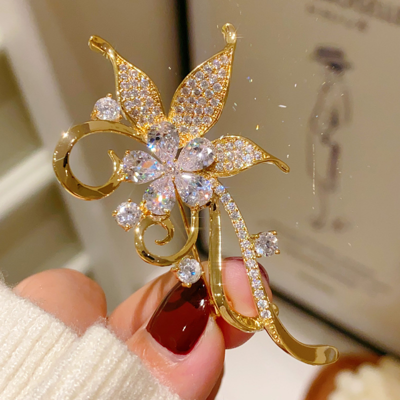 Broche de flor vibrante para m - Men'S Accessories Trends 2025 avaliação e preço