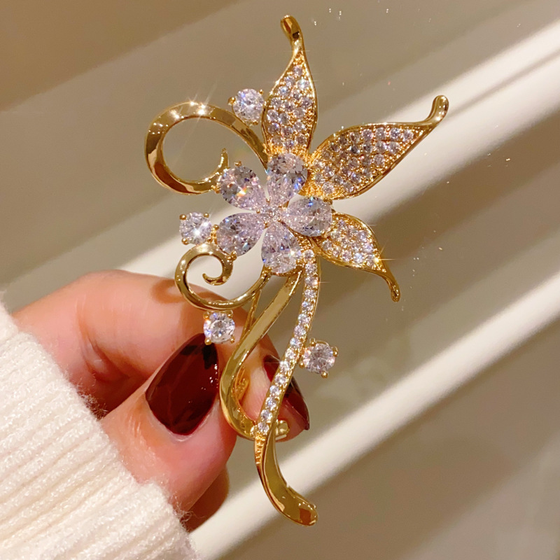 Broche de flor vibrante para m - Men'S Accessories Trends 2025 avaliação e preço